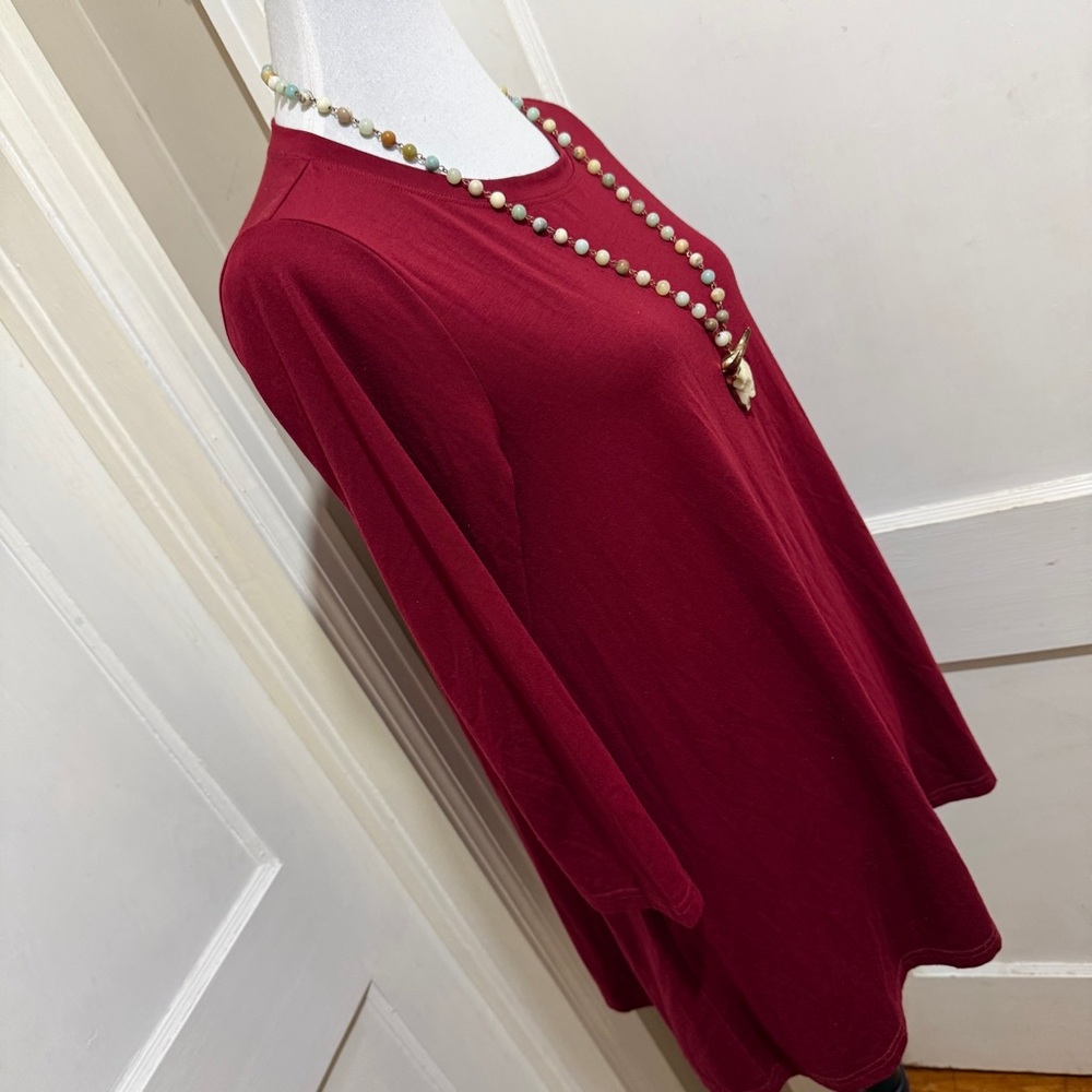 Mountain Mamas Elegant Maroon Tunic Top Women's Medium - Picture 8 of 11
